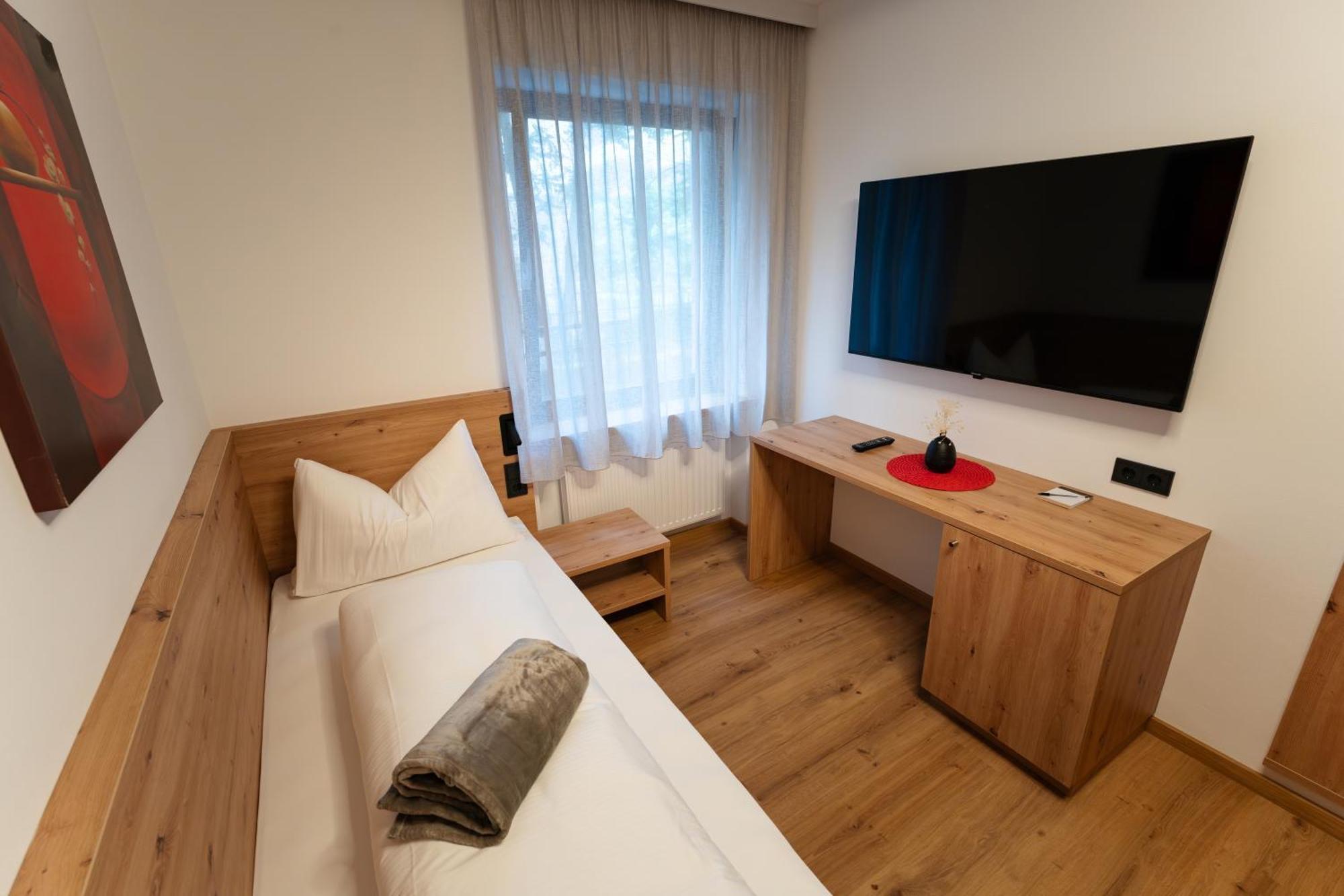 Self Service Hotel Schnalser Hof Naturns Eksteriør bilde