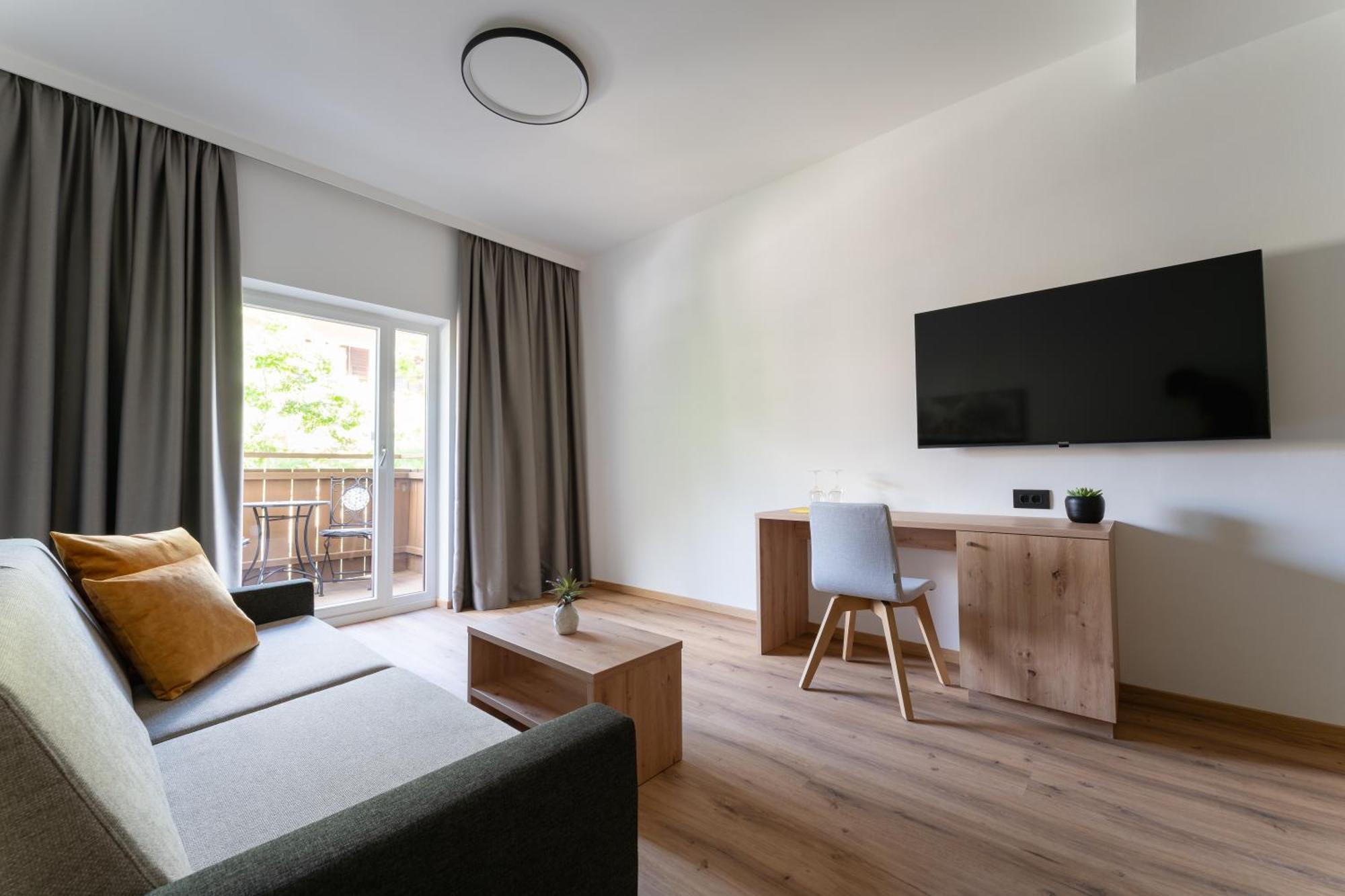 Self Service Hotel Schnalser Hof Naturns Eksteriør bilde