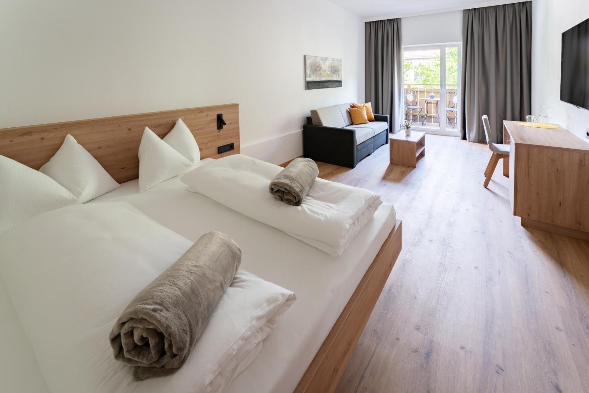 Self Service Hotel Schnalser Hof Naturns Eksteriør bilde