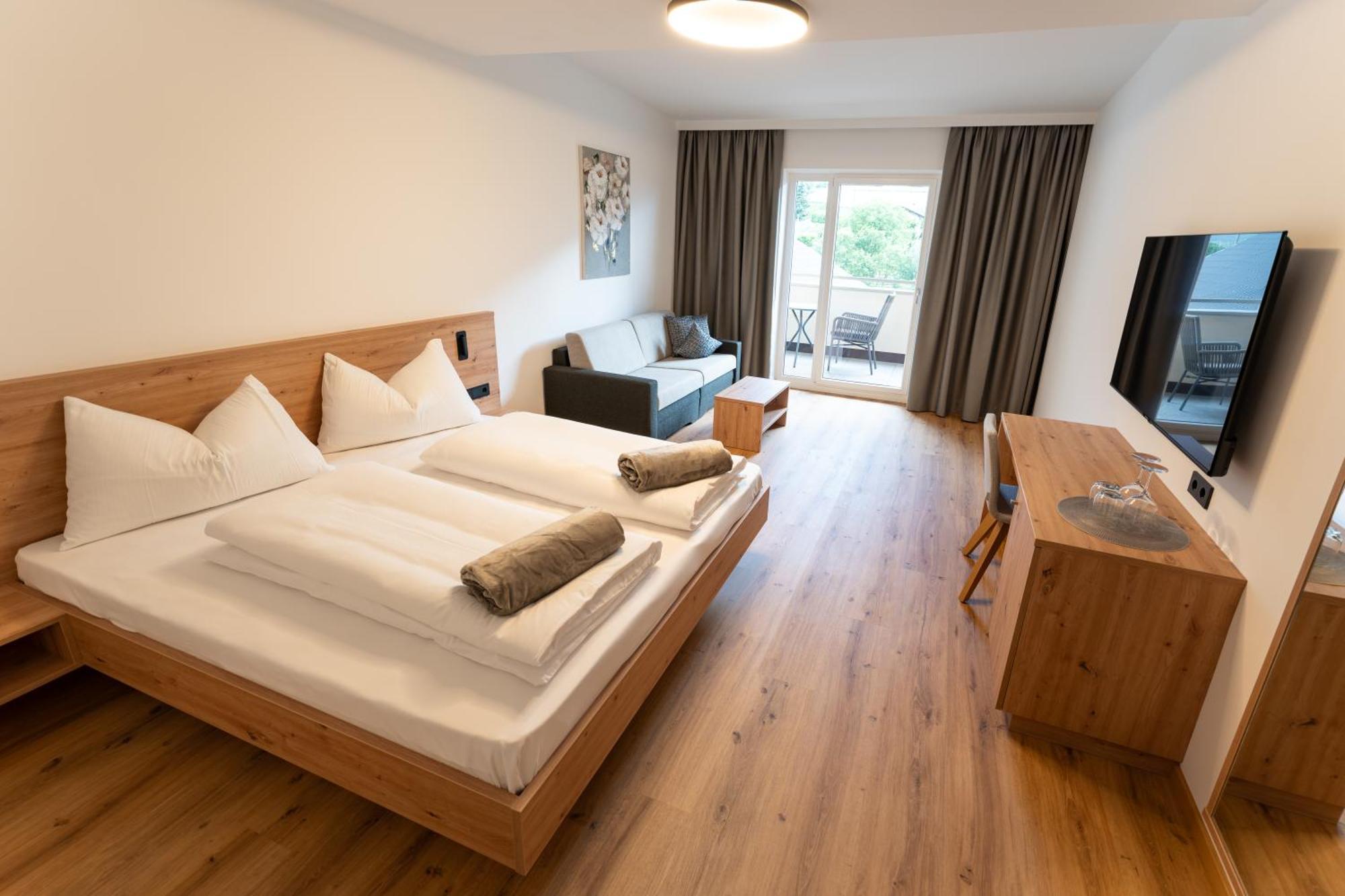Self Service Hotel Schnalser Hof Naturns Eksteriør bilde